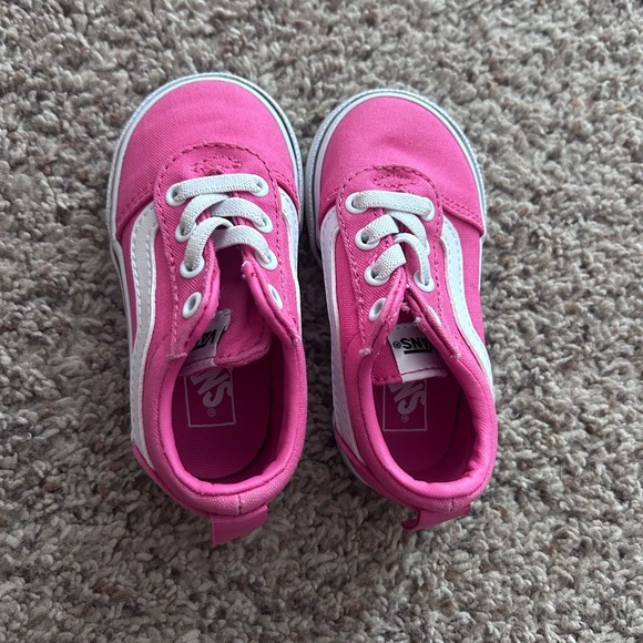 Toddler Vans - Picture 3 of 4